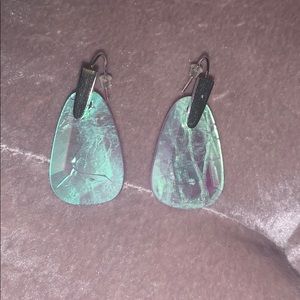 Small Maize-Style Iridescent Earrings💕